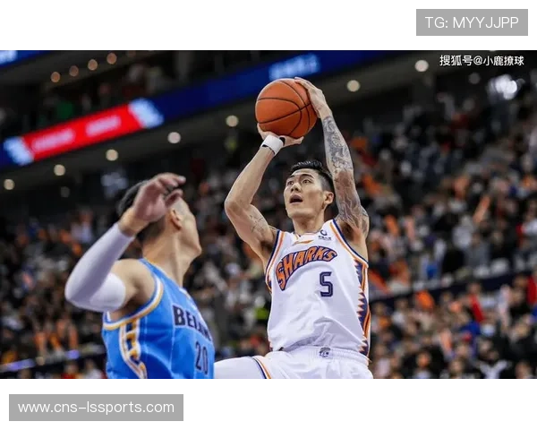 刘铮29岁生日广厦全队庆祝,场均13.2分创生涯新高