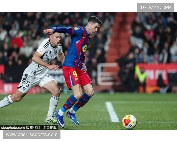 巴萨确认拉什福德左膝受伤，将缺席对阵马竞关键战役